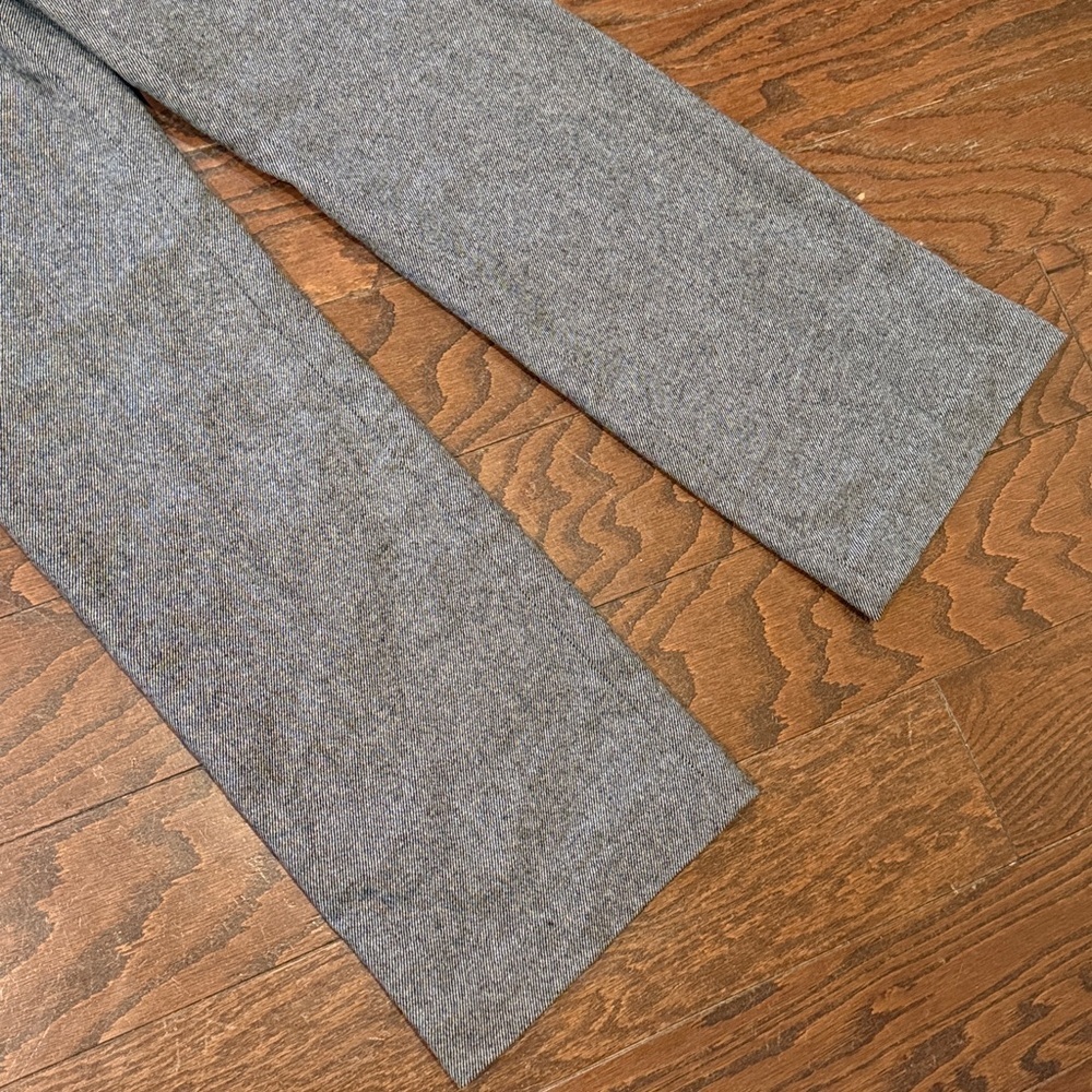 Talbots NWT classic side zip wool blend grey dress pants, size 4 - Picture 3 of 8